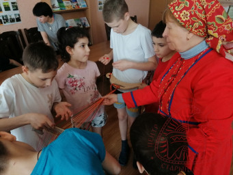 Урок народной культуры "Апрель-водолей"