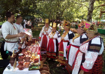 Центр народных промыслов принял участие в областном фольклорном фестивале «На родине Маничкиной» Центр народных промыслов принял участие в областном фольклорном фестивале «На родине Маничкиной»